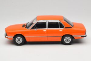 BMW 5 Series E12 Orange MCG 1:18 MCG18540 Metall – Bild 3 von 6