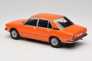 BMW 5 Series E12 Orange MCG 1:18 MCG18540 Metall – Bild 5 von 6
