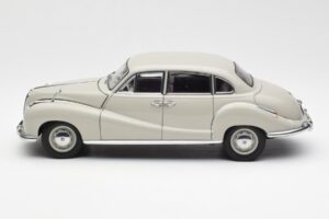 BMW 501 Cortina Grau AUTOart 1:18 80430393098 Metall – Bild 4 von 8
