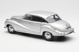 BMW 502 2.6 Luxus Super Silber AUTOart 1:18 70593 Metall – Bild 7 von 8