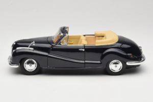BMW 502 Cabriolet Schwarz Maisto 1:18 31817 Metall – Bild 4 von 8