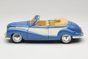 BMW 502 Cabriolet Blau Tchibo 1:18 45396 Metall – Bild 4 von 8