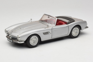 BMW 507 Cabriolet Silber Revell 1:18 8829 Metall