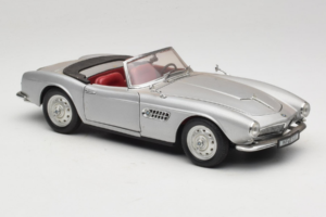 BMW 507 Cabriolet Silber Revell 1:18 8829 Metall – Bild 6 von 8