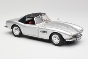 BMW 507 Silber Revell 1:18 9034 Metall – Bild 6 von 8