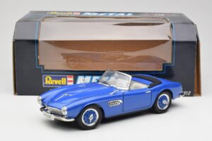 BMW 507 Touring Sport Cabriolet Blau Revell 1:18 8810-M1 Metall – Bild 8 von 8