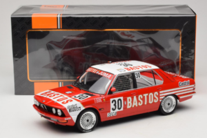 BMW 528i E28 #30 D. Quester / A. Hahne / E. Joosen 24 Hours of Spa Winner 1982 IXO 1:18 18RMC182A Metall – Bild 6 von 6