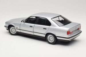 BMW 535i E34 Silber Minichamps 1:18 100024005 Metall – Bild 7 von 8