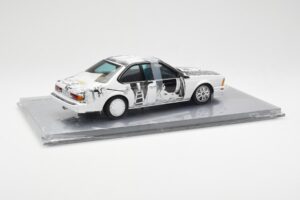 BMW 635 CSi E24 Art Car Robert Rauschenberg AUTOart 1:18 80430150924 Metall – Bild 2 von 8