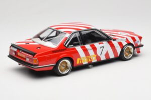 BMW 635 CSi E24 #7 BMW Italia G. Brancatelli / H. Kelleners Brno Grand Prix 1984 Minichamps 1:18 155842507 Metall – Bild 2 von 6