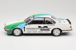 BMW 635 CSi E24 Vogelsang Automobile H. Grohs Winner Bergischer Löwe Zolder 1984 Minichamps 1:18 155842511 Metall – Bild 3 von 6