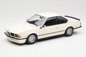 BMW 635 CSi E24 Weiss Minichamps 1:18 155028102 Metall
