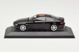BMW 645i E63 Schwarz Minichamps 1:43 80420393306 Metall