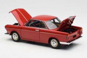 BMW 700 Sport Coupe Spanish Rot AUTOart 1:18 70652 Metall – Bild 5 von 8