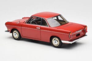 BMW 700 Sport Coupe Spanish Rot AUTOart 1:18 70652 Metall – Bild 7 von 8