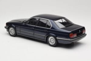 BMW 730i E32 Blau Metallic Minichamps 1:18 100023006 Metall – Bild 7 von 8