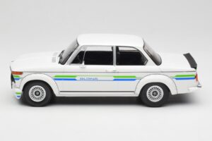 BMW Alpina 2002 E10 Turbo Weiss MCG 1:18 MCG18409-R Metall – Bild 3 von 6