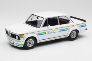 BMW Alpina 2002 E10 Turbo Weiss MCG 1:18 MCG18409-R Metall