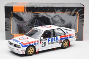 BMW E30 M3 #20 M. Duez / A. Lopes 1000 Lakes Rally 1989 IXO 1:18 18RMC132 Metall – Bild 6 von 6