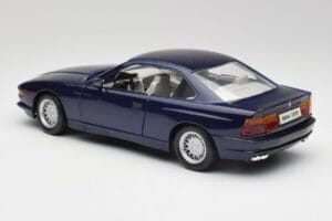 BMW E31 850i Mauritius Blau Maisto 1:18 438813100299 Metall – Bild 7 von 8