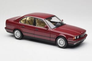 BMW 535i E34 Rot Minichamps 1:18 100024002 Metall – Bild 6 von 8