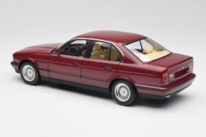 BMW 535i E34 Rot Minichamps 1:18 100024002 Metall – Bild 7 von 8