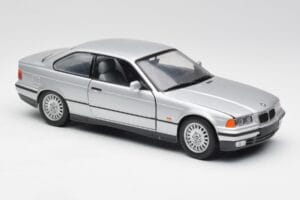 BMW 3 Series E36 Coupe Silber UT Models 1:18 180023321 Metall – Bild 6 von 8