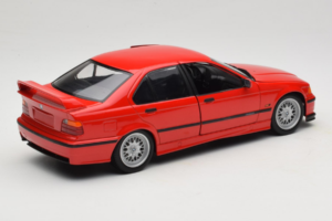 BMW 318is E36 Hellrot UT Models 1:18 180024302-R1 Metall – Bild 3 von 8