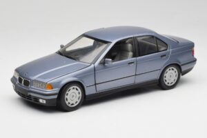 BMW 3-Series E36 Avus Blau UT Models 1:18 180023300 Metall