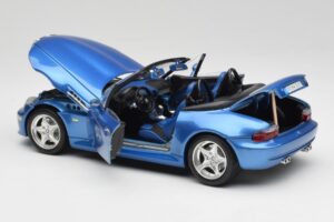 BMW Z3 E36 M Roadster Estoril Blue Bburago 1:18 3349-M1 Metall – Bild 5 von 8