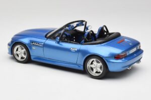 BMW Z3 E36 M Roadster Estoril Blue Bburago 1:18 3349-M1 Metall – Bild 7 von 8