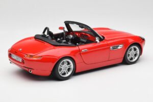 BMW Z8 E52 Roadster Hellrot Bburago 1:18 12032 Metall – Bild 3 von 8