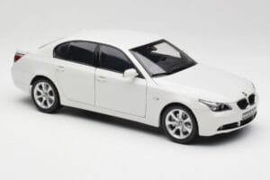 BMW E60 545i Alpine Weiss Kyosho 1:18 08591W Metall – Bild 6 von 8