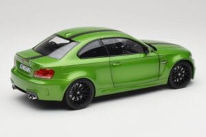 BMW 1er E82 Coupe Taiga Green Metallic Minichamps 1:18 110020024 Metall – Bild 3 von 8