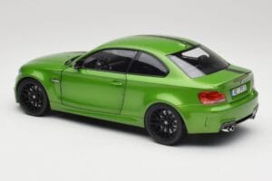 BMW 1er E82 Coupe Taiga Green Metallic Minichamps 1:18 110020024 Metall – Bild 7 von 8