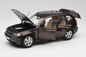 BMW X3 E83 3.0d Dunkelbraun Metallic Kyosho 1:18 80430300736 Metall – Bild 2 von 8