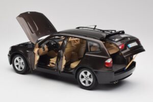 BMW X3 E83 3.0d Dunkelbraun Metallic Kyosho 1:18 80430300736 Metall – Bild 5 von 8