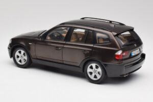 BMW X3 E83 3.0d Dunkelbraun Metallic Kyosho 1:18 80430300736 Metall – Bild 7 von 8
