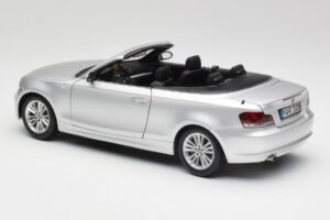 BMW 135i E88 Cabriolet Titan Silber Kyosho 1:18 80430427021 Metall – Bild 7 von 8