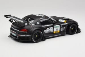 BMW Z4 E89 GT3 #19 Pixum C. Hurtgen / D. Baumann Spa 24 Hours Winner 2013 Minichamps 1:18 151132399 Metall – Bild 2 von 6