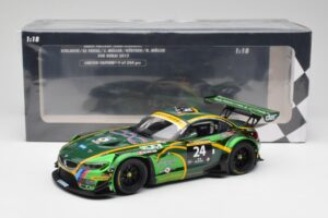 BMW Z4 E89 GT3 #24 Saudi Falcons K. Al Faisal / A. Binladen Dubai 24 Hours 2013 Minichamps 1:18 151132324 Metall – Bild 6 von 6
