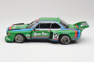 BMW 3.5 CSL E9 Gruppe 5 #12 H. Quester / G. Nilsson Zeltweg Winner 1976 Minichamps 1:18 180762012 Metall – Bild 4 von 8