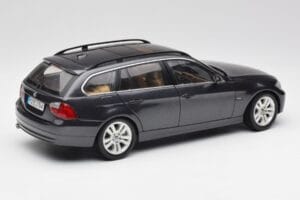 BMW 330i E91 Touring Dunkelgrau Kyosho 1:18 80430394360 Metall – Bild 3 von 8