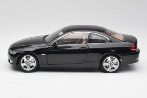 BMW 3 E92 Coupe Schwarz Kyosho 1:18 80430407222 Metall – Bild 4 von 8
