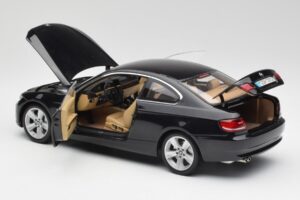BMW 3 E92 Coupe Schwarz Kyosho 1:18 80430407222 Metall – Bild 5 von 8