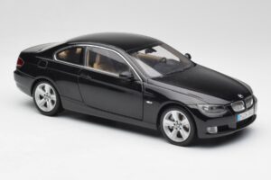 BMW 3 E92 Coupe Schwarz Kyosho 1:18 80430407222 Metall – Bild 6 von 8
