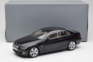 BMW 3 E92 Coupe Schwarz Kyosho 1:18 80430407222 Metall – Bild 8 von 8