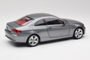 BMW 330i E92 Coupe Grau Metallic Kyosho 1:18 80430407220 Metall – Bild 3 von 8