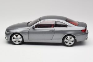 BMW 330i E92 Coupe Grau Metallic Kyosho 1:18 80430407220 Metall – Bild 4 von 8