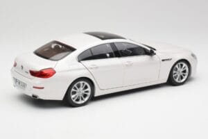 BMW 6 F06 Gran Coupe Mineral Weiss Paragon 1:18 80432218741 Metall – Bild 3 von 8